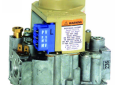 Honeywell VR8204H-1006/U 1/2 inch x 1/2 inch Intermittent Pilot Slow Opening Natural Gas Valve